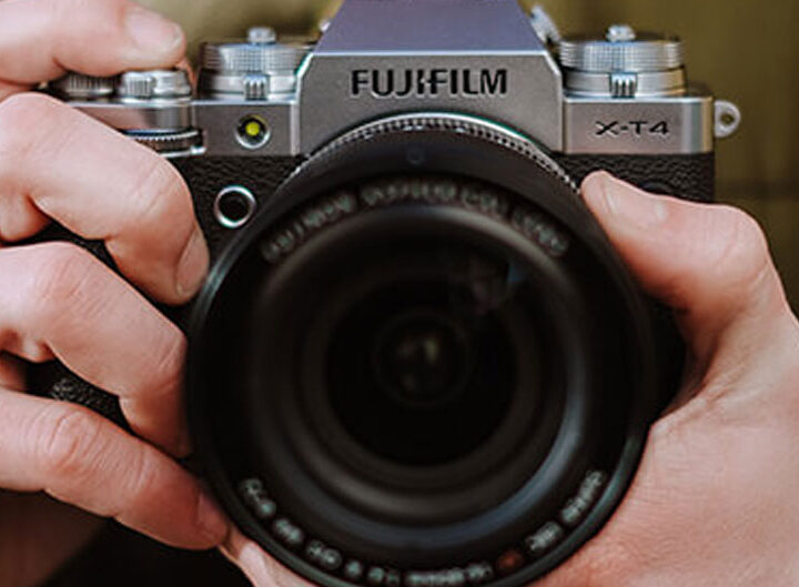 FUJIFILM X-T4 MIRRORLESS DIGITAL CAMERA